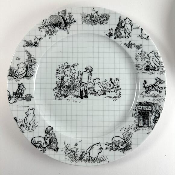 Disney Winnie the Pooh 10" Dinner Plates Set 4 Classic Sketch Christopher Robin - Picture 6 of 14